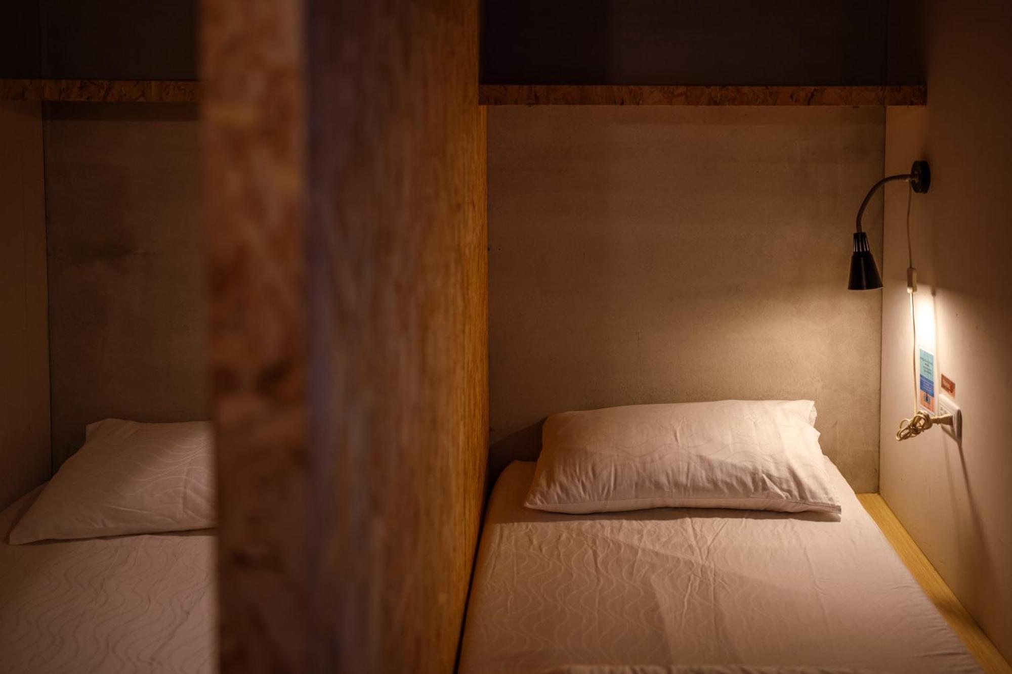 Slow Island Hostel กรีนไอแลนด์ ภายนอก รูปภาพ